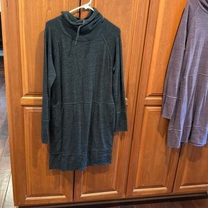 Prana sweater tunic L black dark charcoal